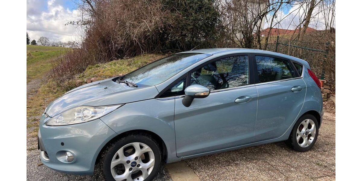 Ford Fiesta 142.000 km 4.500 &euro; Karlsbad 76307