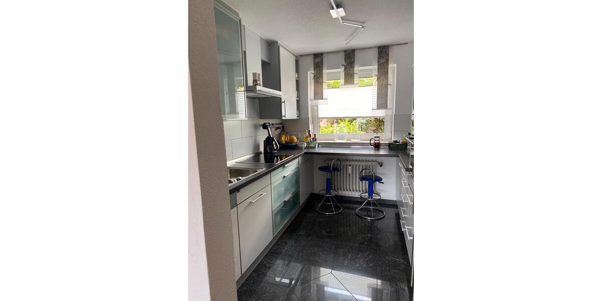 Etagenwohnung Pforzheim Nordstadt - 3 Zimmer, 85 m&sup2;, 250.000&euro; | Angebot:27072491