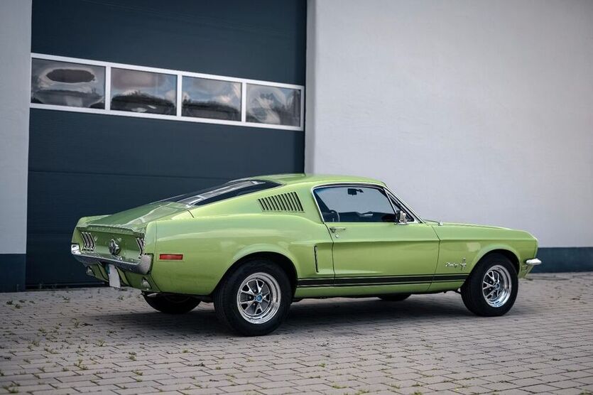 Mustang