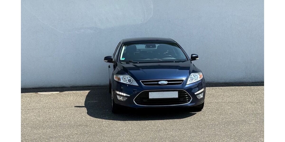 Ford Mondeo 220.000 km 3.499 &euro; Kandel 76870