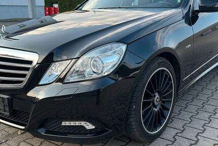 Mercedes-Benz E 200 173.000 km 9.500 &euro; Bruchsal 76646