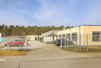 Halle in Stutensee-Blankenloch 1.950.000 € 1030 m²