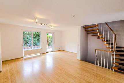 Haus Durmersheim - 4 Zimmer, 118 m&sup2;, 449.000&euro; | Angebot:25519211