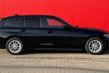 BMW 320 62.000 km 23.900 &euro; Karlsdorf 76689