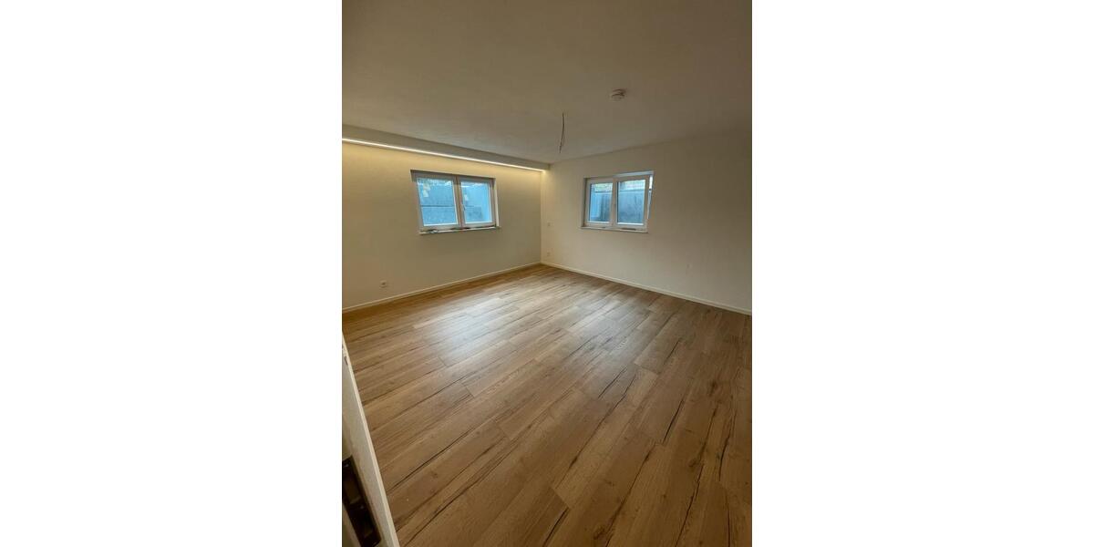 Etagenwohnung Philippsburg - 2 Zimmer, 85 m&sup2;, 985&euro; | Angebot:25626365