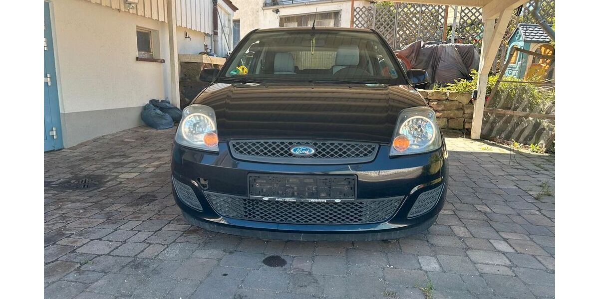 Ford Fiesta 257.000 km 1.490 &euro; Pforzheim 75181