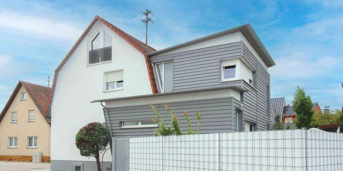 Tradition trifft Moderne: Freistehendes 2-Familienhaus in Graben-Neudorf zur flexiblen Nutzung. 7 zimmer