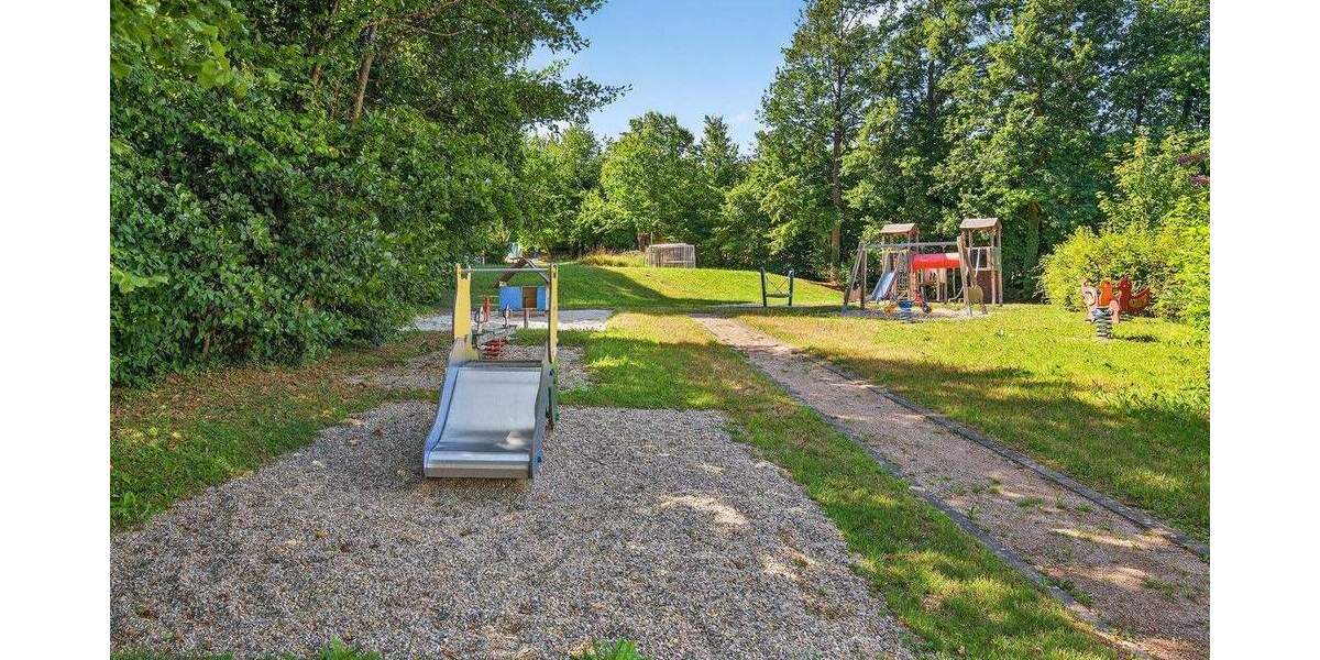 Doppelhaushälfte Malsch - 7 Zimmer, 243 m&sup2;, 775.000&euro; | Angebot:24860356