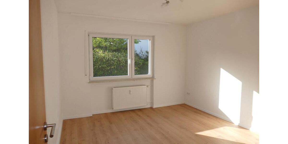 Erdgeschoßwohnung Karlsruhe Neureut - 3 Zimmer, 69 m&sup2;, 285.000&euro; | Angebot:26762742