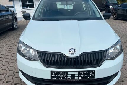 Skoda Fabia 121.462 km 5.900 € Pforzheim 75179