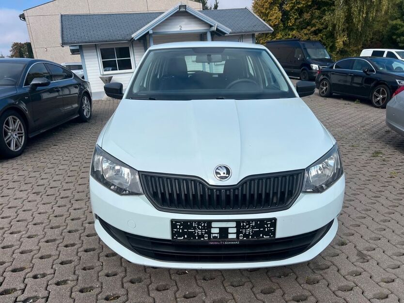 Skoda Fabia 121.462 km 5.900 € Pforzheim 75179