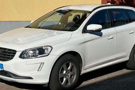 Volvo XC60 87.500 km 20.800 &euro; Forst 76694