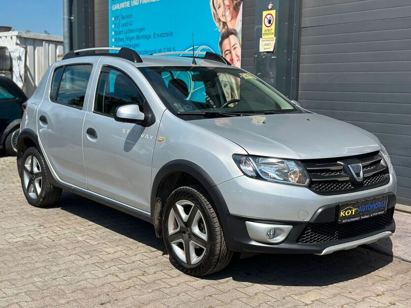 Dacia Sandero 81.000 km 6.999 € Baden-Württemberg - Wendlingen am Neckar 73240