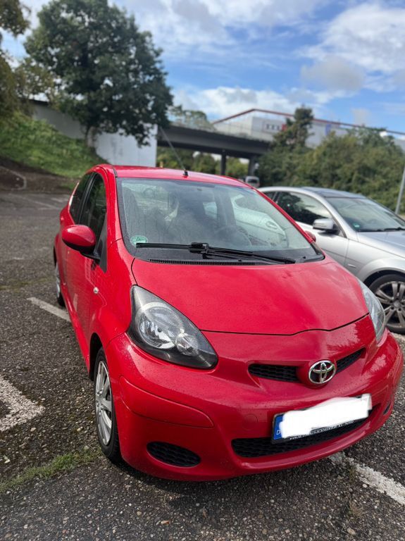 Toyota Aygo (X) 146.000 km 3.150 € Karlsruhe 76137