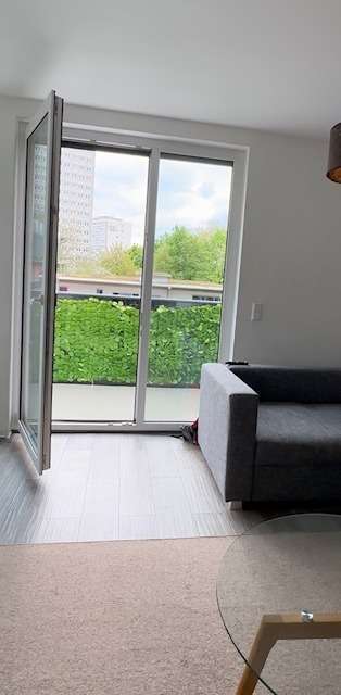 helle Wohnung zum Eigennutz oder ideal als Kapitalanlage 2 zimmer