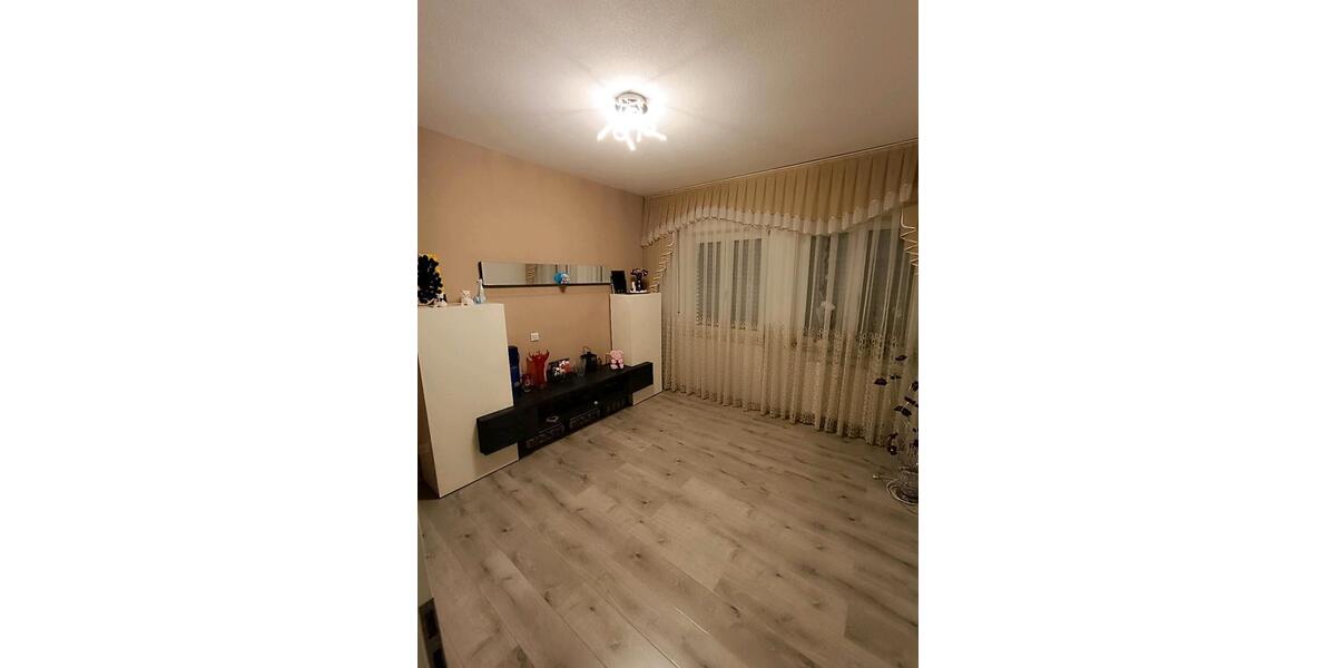 Erdgeschoßwohnung Rastatt - 3 Zimmer, 80 m&sup2;, 287.000&euro; | Angebot:26960710