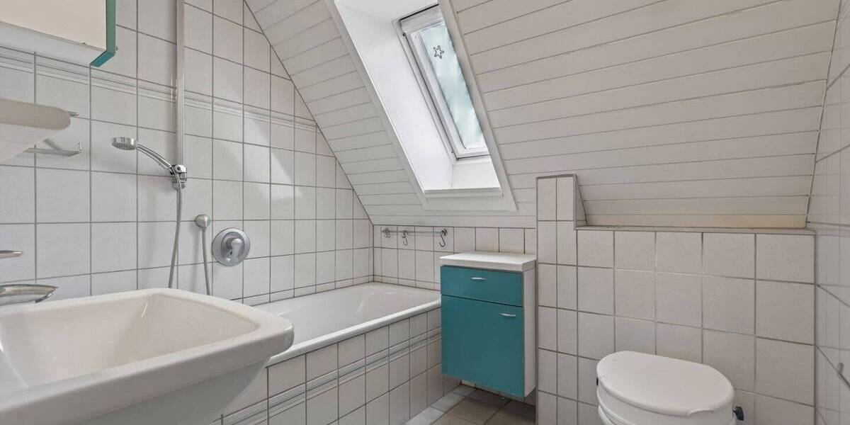 Mehrfamilienhaus, Wohnhaus Keltern Ellmendingen - 7 Zimmer, 170 m&sup2;, 619.000&euro; | Angebot:26815950