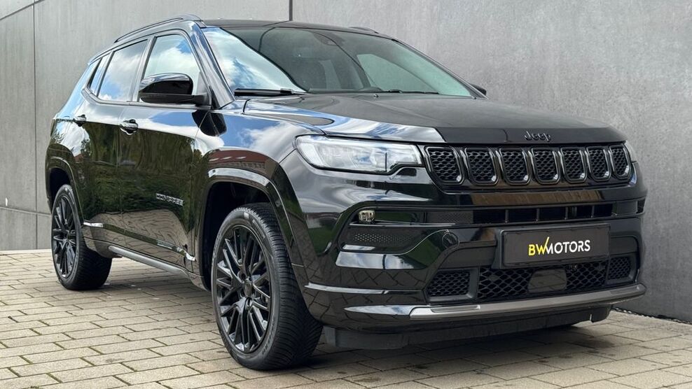 Jeep Compass 24.259 km 23.900 € Baden-Württemberg - Pfullingen 72793