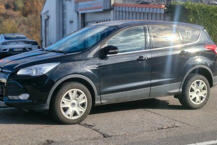 Ford Kuga 21.000 km 9.990 &euro; Birkenfeld bei Pforzheim 75217
