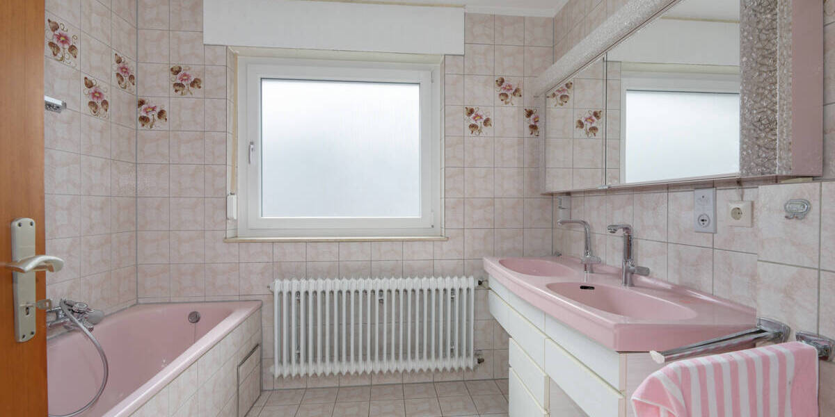 Familienfreundliches, kleines Häuschen! 4 zimmer