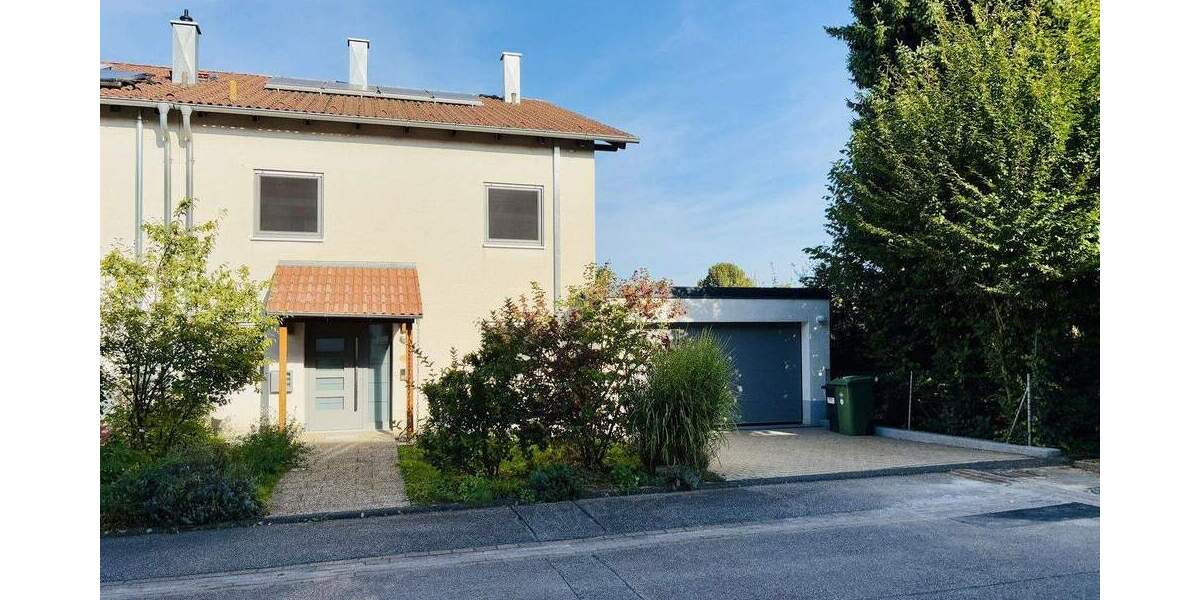 Familienfreundliche Doppelhaushälfte in Gondelsheim 7 zimmer