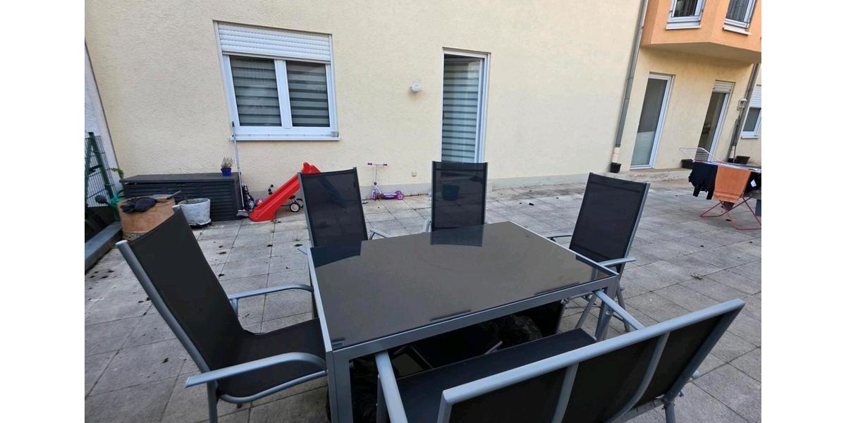 Attraktive 2,5-Zimmer Wohnung mit Terrasse in Rastatt 2.5 zimmer
