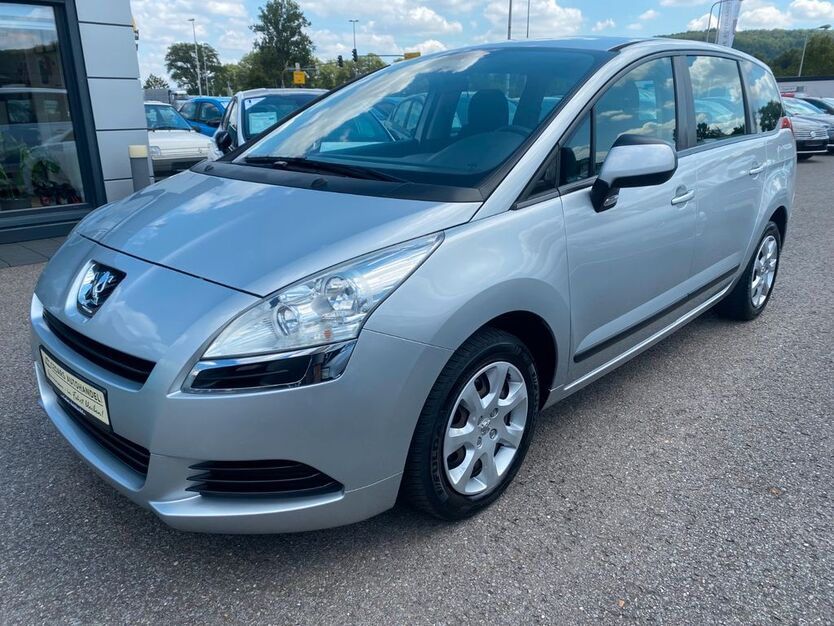Peugeot 5008 157.000 km 3.450 € Niefern bei Pforzheim 75223