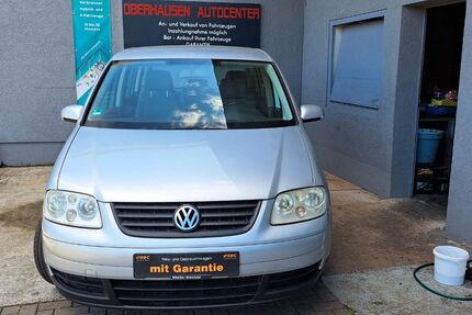 VW Touran 203.000 km 3.299 € Oberhausen-Rheinhausen 68794