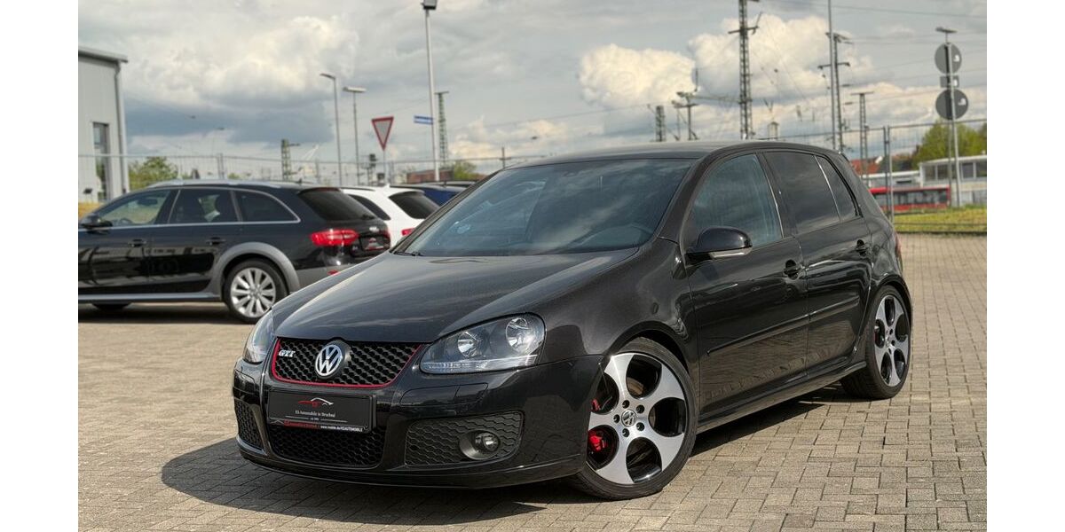 VW Golf 136.000 km 9.950 &euro; Bruchsal 76646