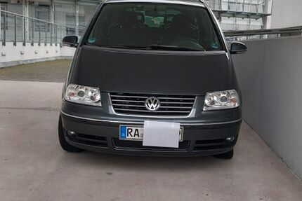VW Sharan 272.454 km 6.890 &euro; Rastatt 76437