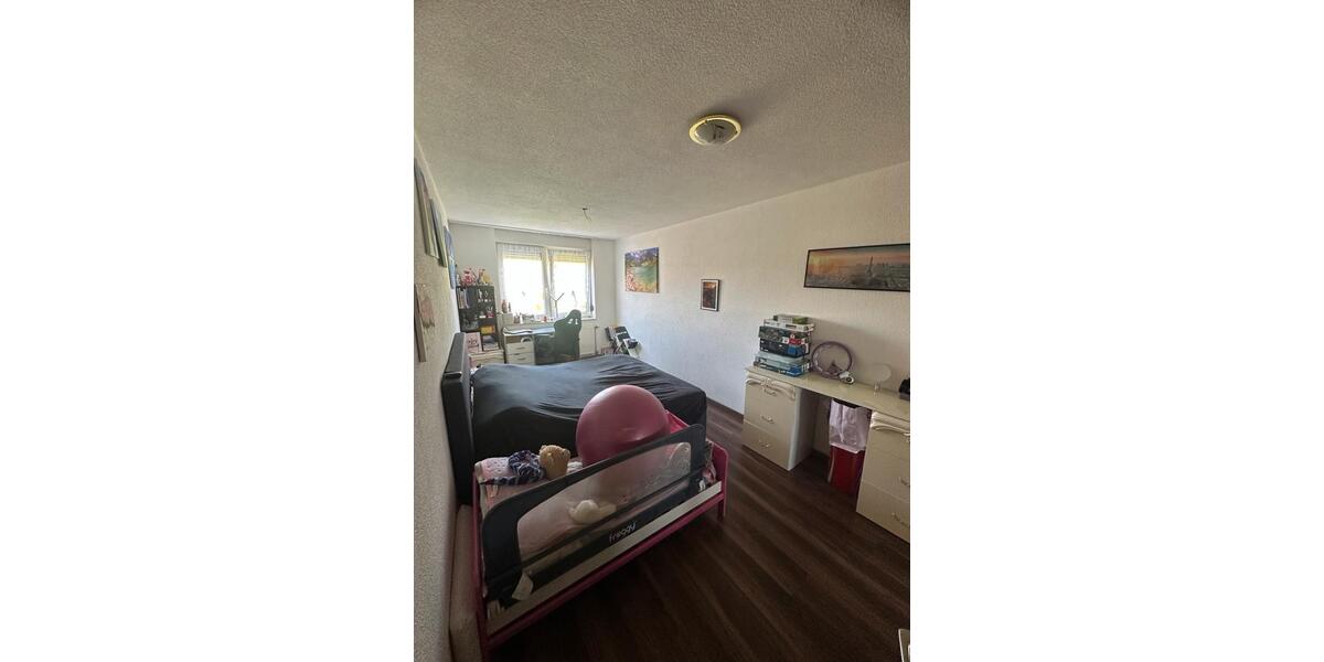 Etagenwohnung Bretten - 3.5 Zimmer, 97 m&sup2;, 271.000&euro; | Angebot:26876963