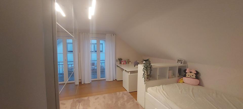 Einfamilienhaus Karlsruhe Neureut - 8 Zimmer, 200 m&sup2;, 998.000&euro; | Angebot:25332786