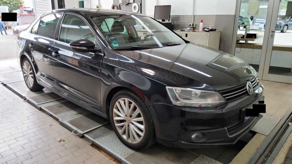 VW Jetta 96.000 km 9.200 € Muggensturm 76461
