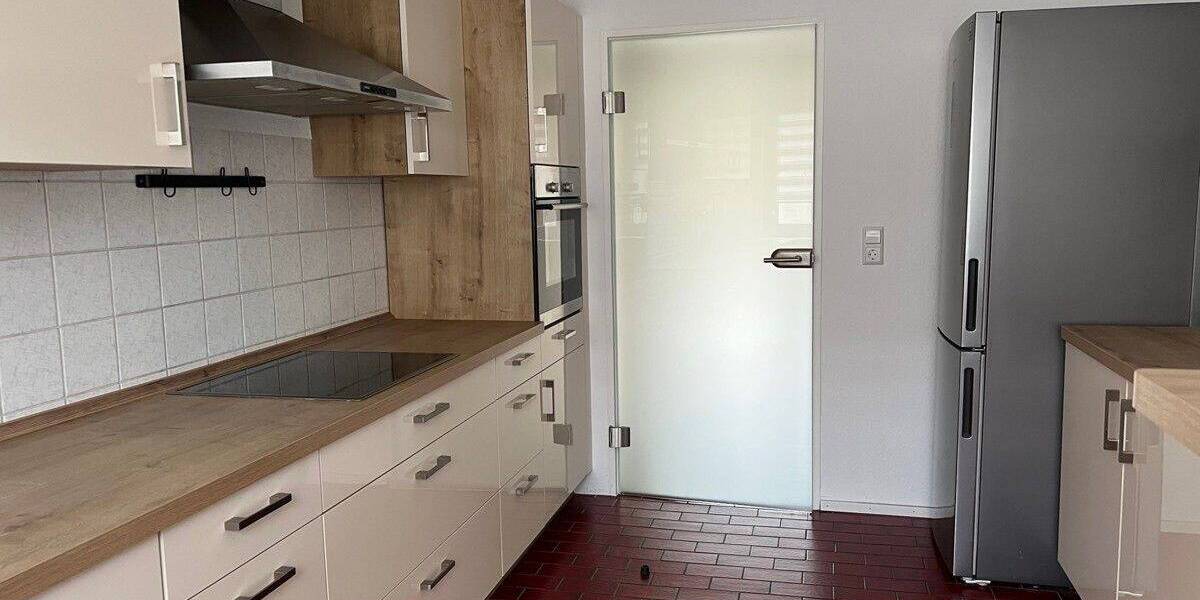 Etagenwohnung Karlsruhe Knielingen - 3 Zimmer, 93 m&sup2;, 1.050&euro; | Angebot:26911821