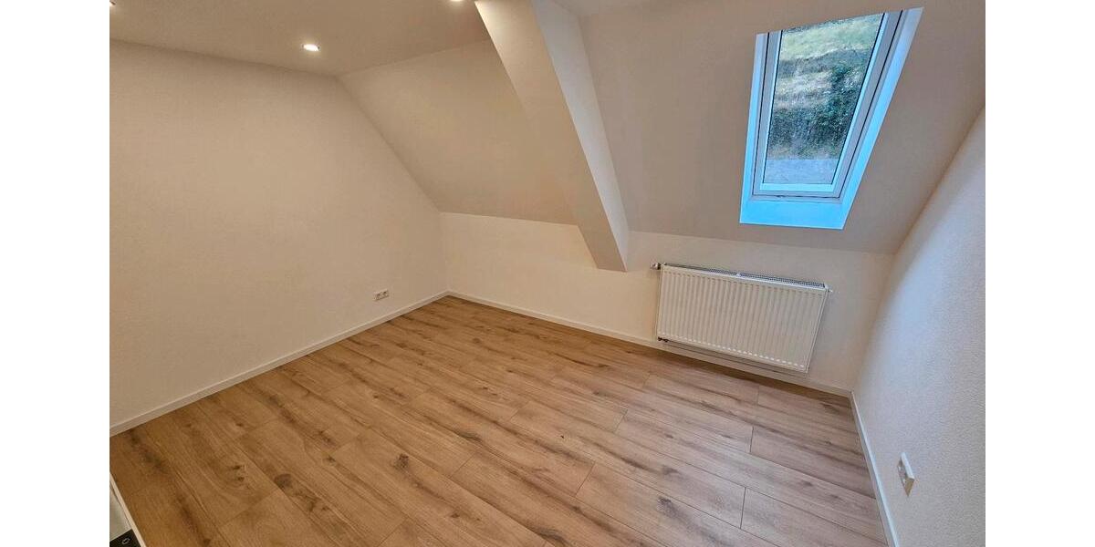 Maisonettenwohnung Pforzheim Eutingen - 5 Zimmer, 144 m&sup2;, 1.380&euro; | Angebot:26167406