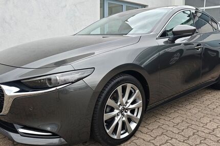 Mazda 3 83.600 km 19.990 &euro; Ötigheim 76470