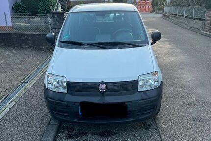 Fiat Panda 104.000 km 2.999 € Kämpfelbach 75236