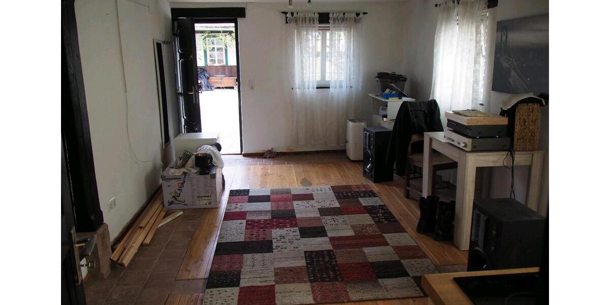 Einfamilienhaus Oberderdingen - 9 Zimmer, 125 m&sup2;, 335.000&euro; | Angebot:25142460