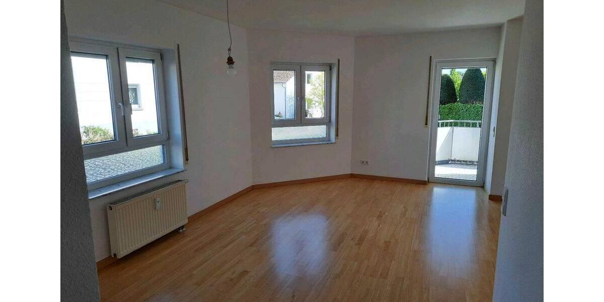 Erdgeschoßwohnung Bretten - 2 Zimmer, 65 m&sup2;, 800&euro; | Angebot:26426589