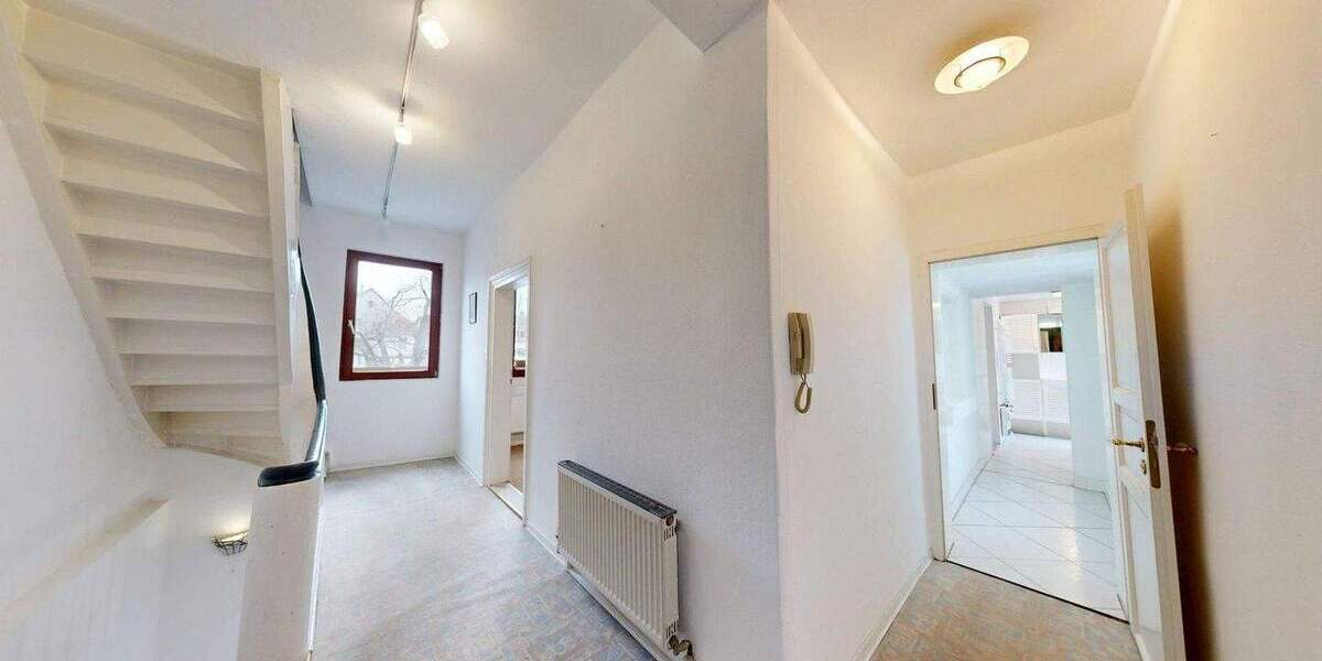 Mehrfamilienhaus, Wohnhaus Germersheim - 6 Zimmer, 125 m&sup2;, 220.000&euro; | Angebot:25744479