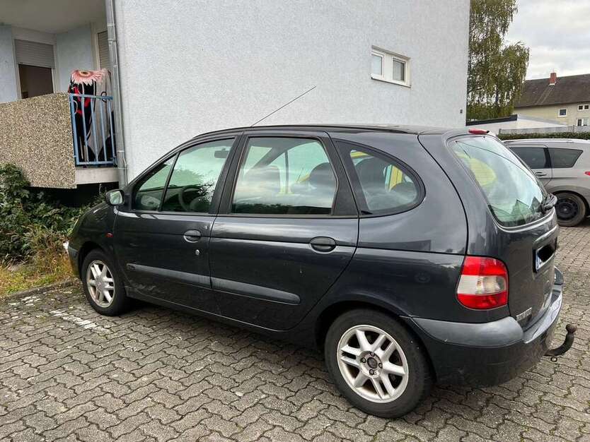 Renault Scenic 217.600 km 2.000 € Lingenfeld 67360