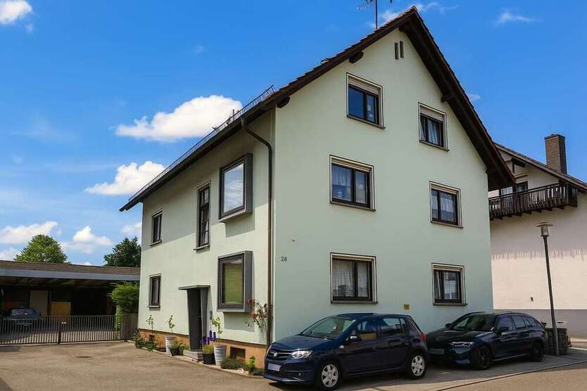 Haus zum Kaufen in Ettlingen 749.000 € 241.57 m²