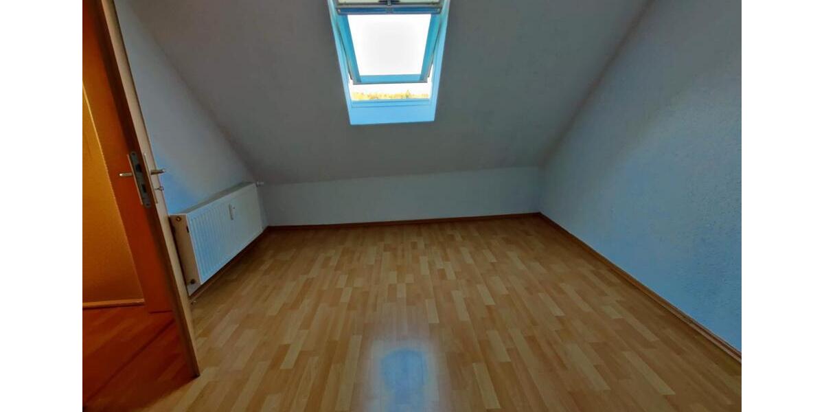 Dachgeschoßwohnung Pfinztal - 2 Zimmer, 34 m&sup2;, 133.000&euro; | Angebot:26215226