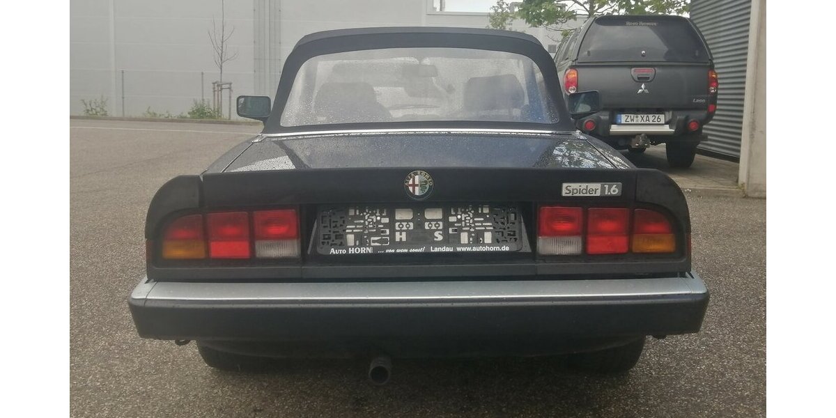 Alfa Romeo Spider 1.6 H Kennzeichen 114.000 km 13.998 &euro; Landau 76829