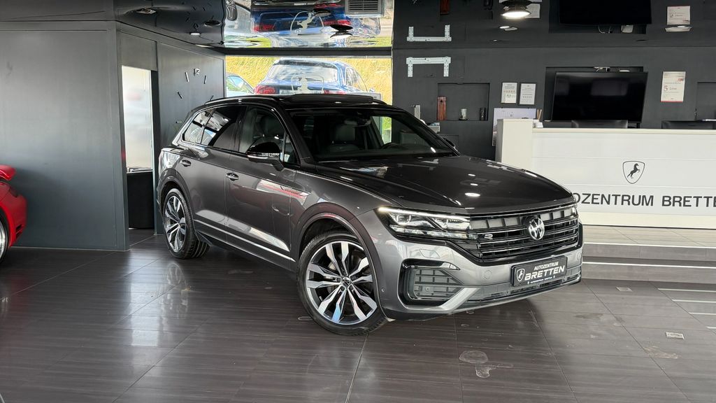 VW Touareg 74.380 km 53.890 &euro; Bretten 75015
