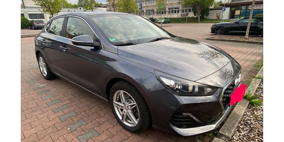Hyundai i30 75.000 km 8.500 &euro; Karlsbad 76307