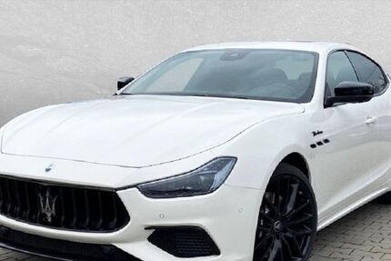 Maserati Ghibli 15.500 km 78.999 € Karlsruhe 76187