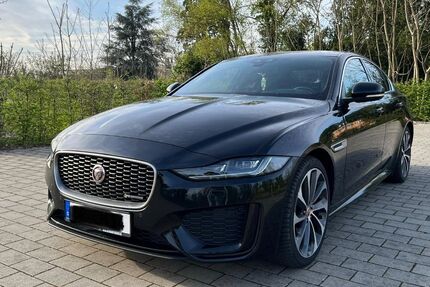 Jaguar XE 161.012 km 17.490 &euro; Ettlingen 76275