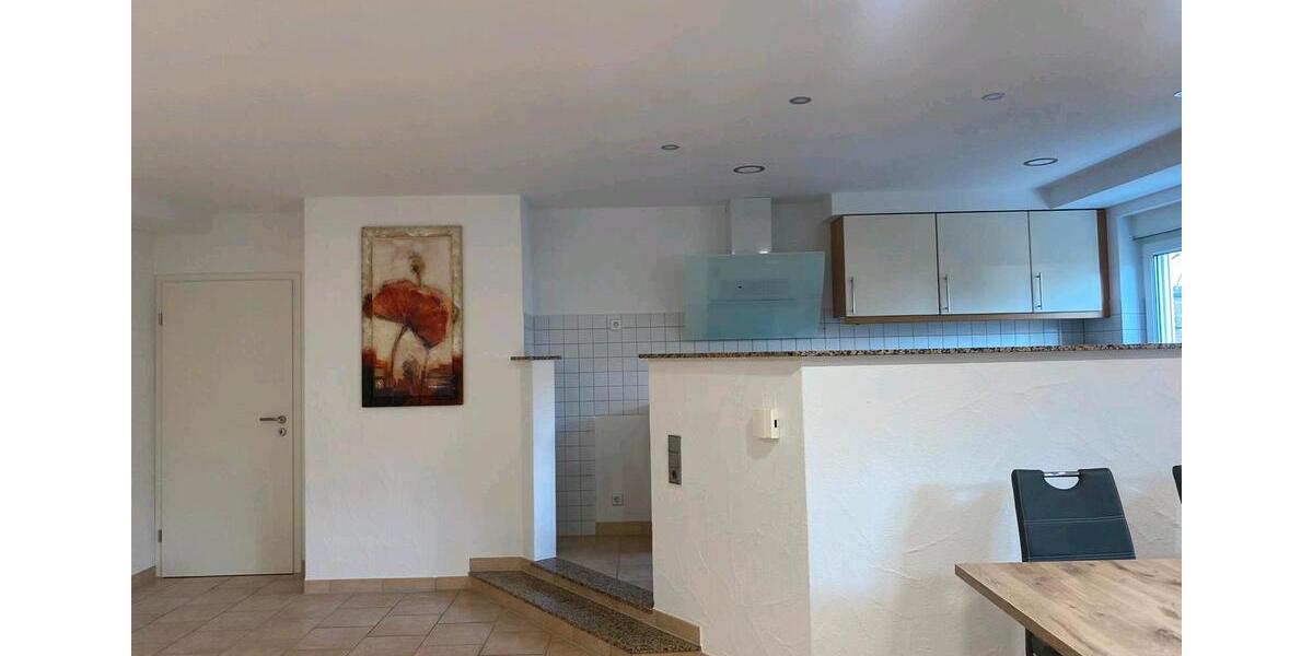 Etagenwohnung Berg (Pfalz) - 4 Zimmer, 120 m&sup2;, 1.500&euro; | Angebot:25546922