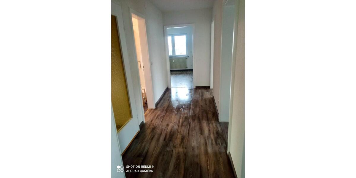 Etagenwohnung Pforzheim Eutingen - 3 Zimmer, 79 m&sup2;, 760&euro; | Angebot:25721455